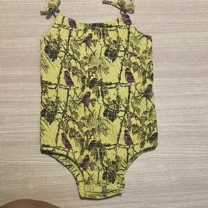 Kate Quinn Lemon Baby Outfit